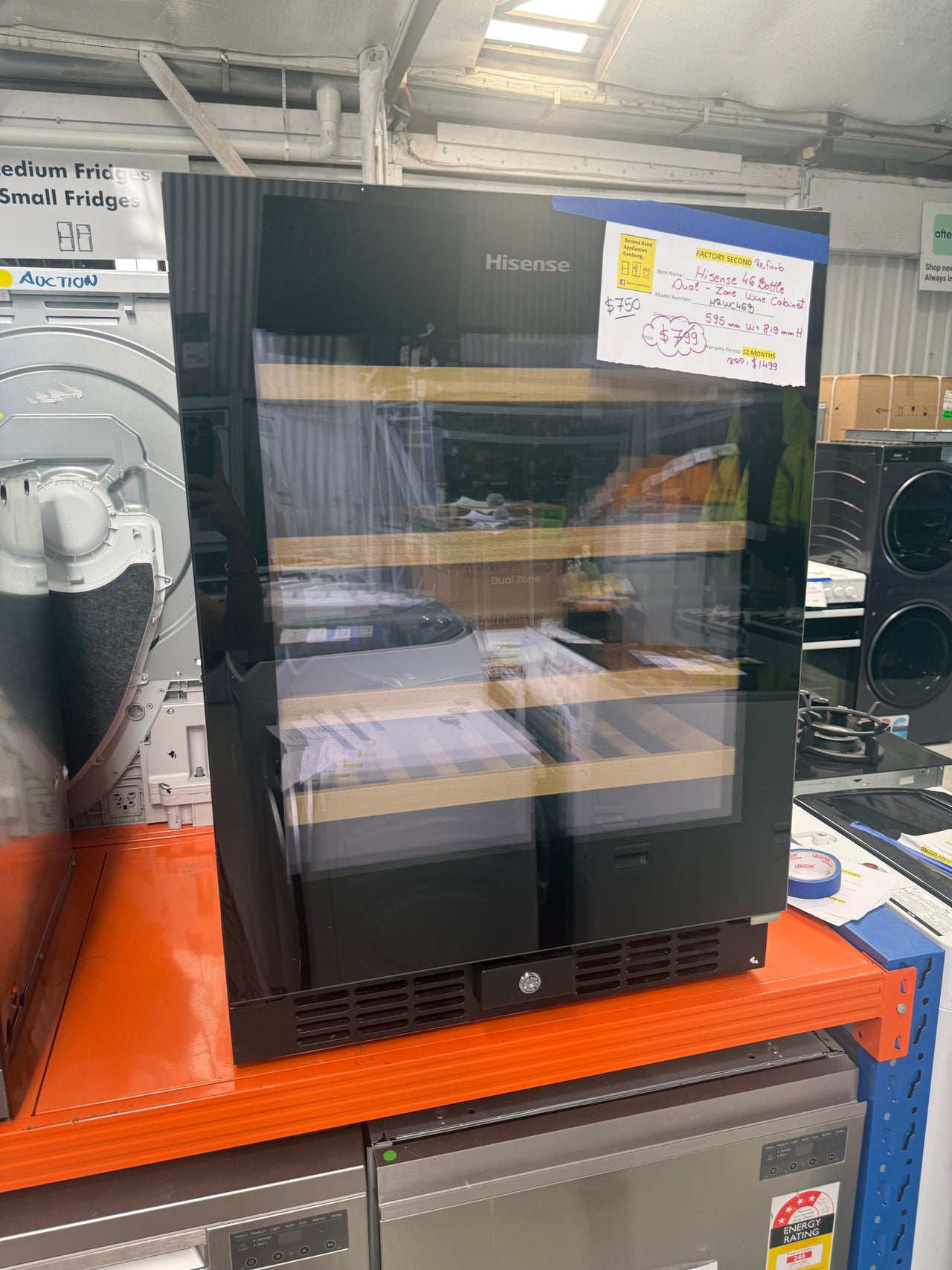 Factory second Hisense HRWC46B 46-Bottle Dual Zone Wine Cabinet - Second Hand Appliances Geebung