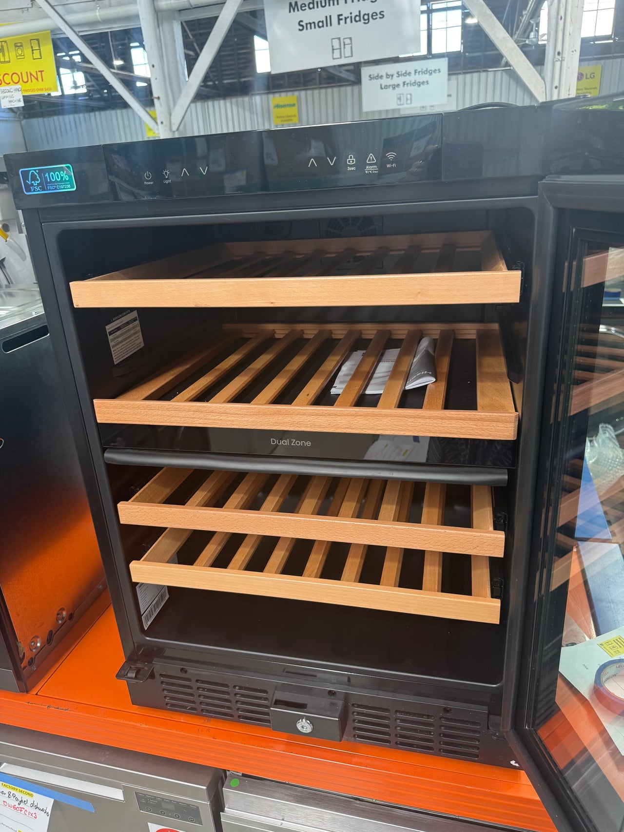 Factory second Hisense HRWC46B 46-Bottle Dual Zone Wine Cabinet - Second Hand Appliances Geebung