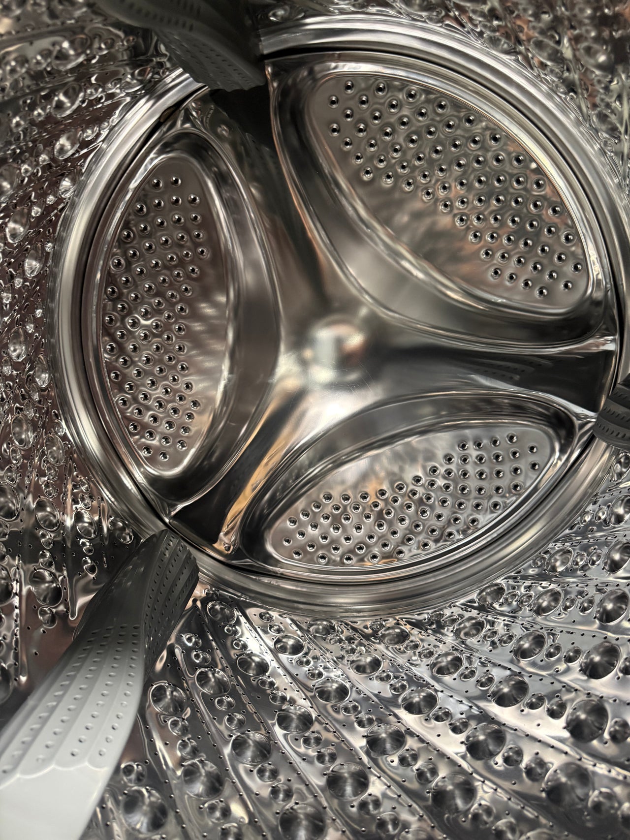 Buy Factory second Hisense HWFS1214PB 12kg front-loading washing machine |  | [product_variant] | Second Hand Appliances Geebung Brisbane