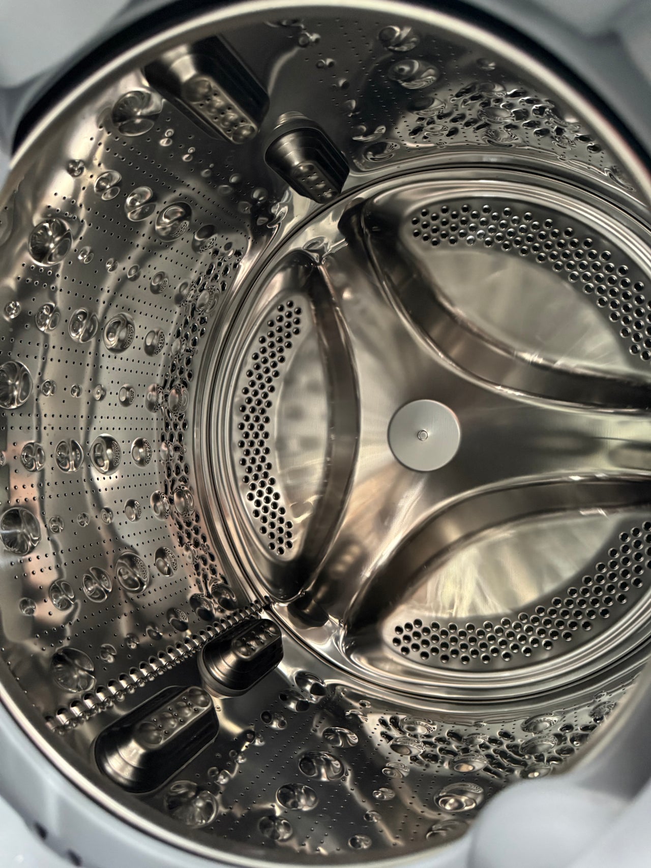 Buy Factory second LG 12kg Front Load Washer Model: WV9-1412W |  | [product_variant] | Second Hand Appliances Geebung Brisbane