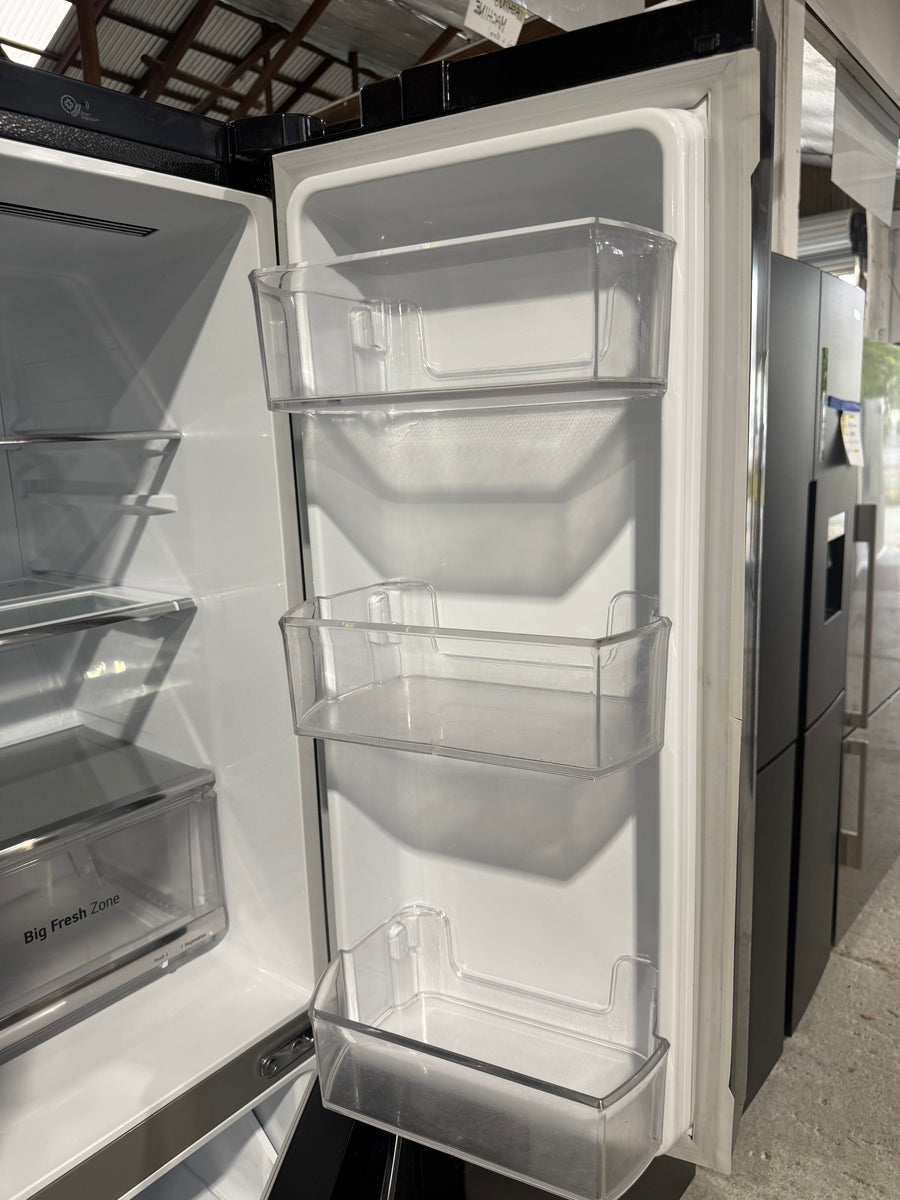 Factory second LG 506L Slim French Door Fridge GF-L570MBL - Second Hand Appliances Geebung