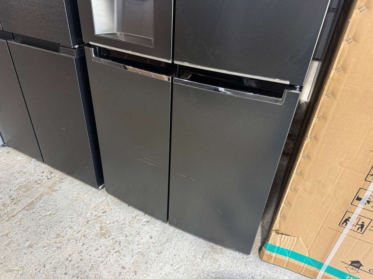 Factory second LG 506L Slim French Door Fridge GF-L570MBL - Second Hand Appliances Geebung