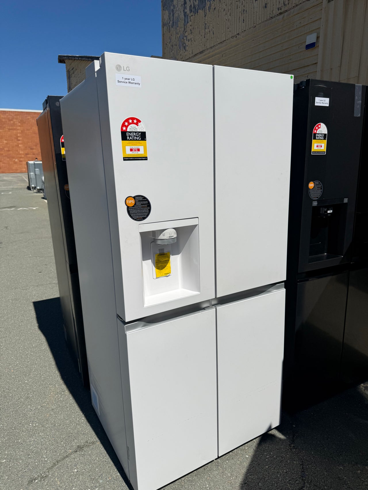 Factory second LG 506L Slim French Door Fridge – Matte White  Model: GF-L500MWH - Second Hand Appliances Geebung