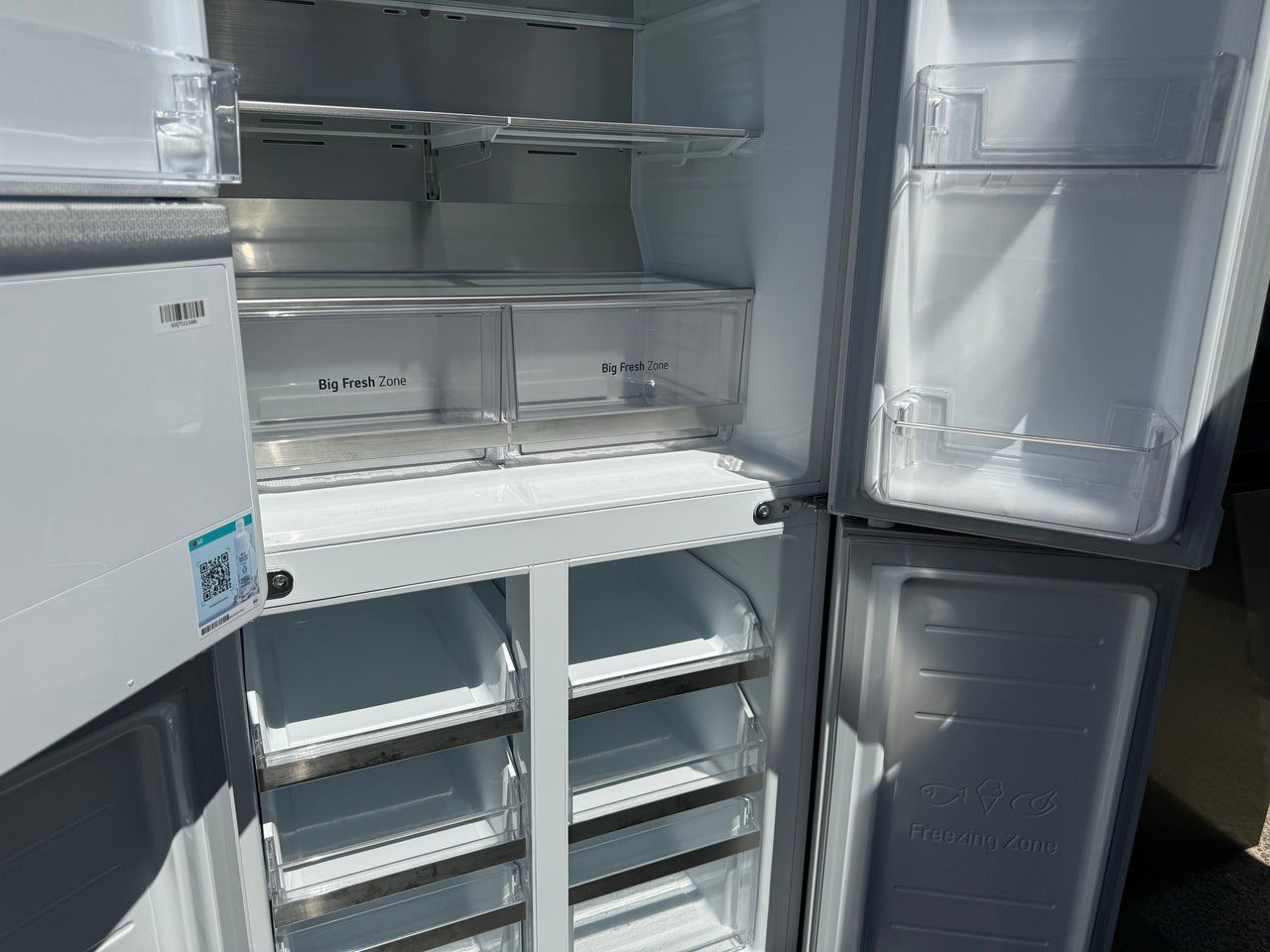 Factory second LG 506L Slim French Door Fridge – Matte White  Model: GF-L500MWH - Second Hand Appliances Geebung