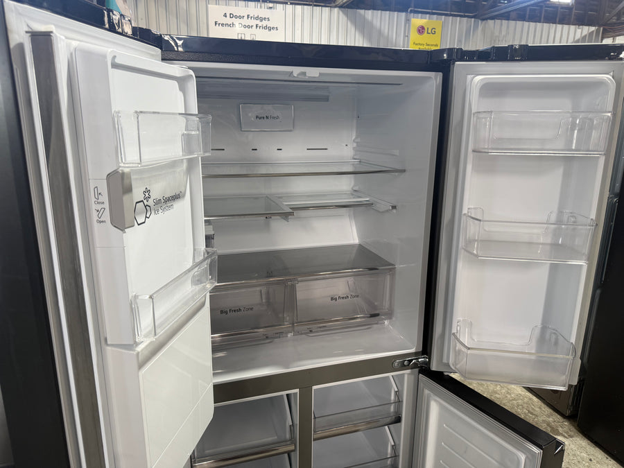 Factory second 570L Slim French Door Fridge with Non Plumbed Ice &Water - Matte Black - Second Hand Appliances Geebung
