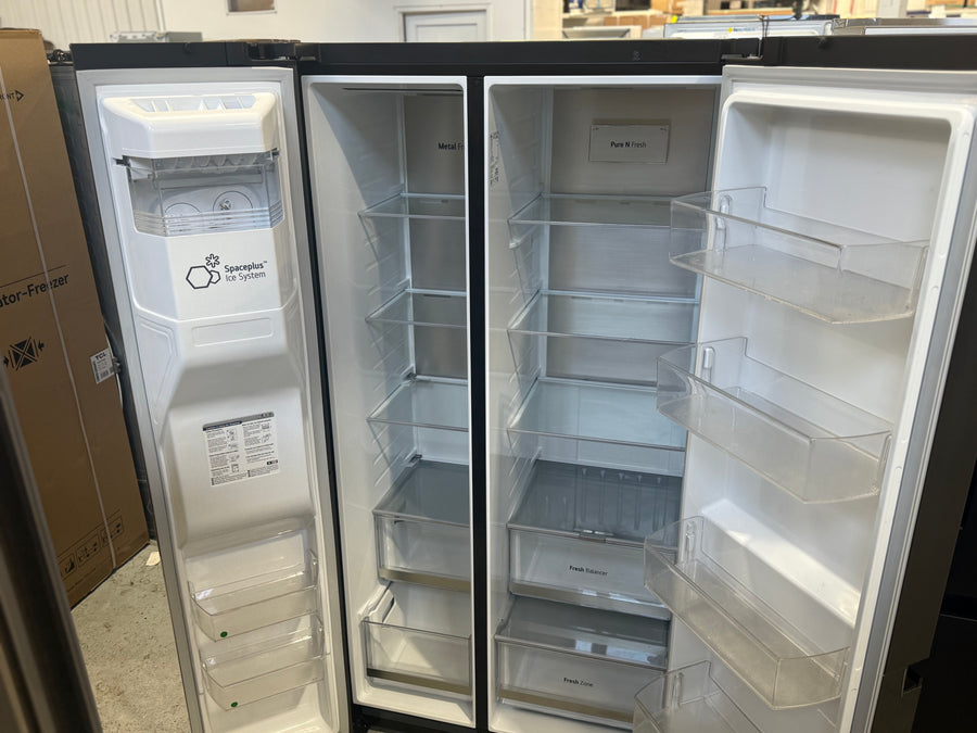 Factory second LG 635L Side-by-Side Fridge with Plumbed Ice &Water – Matte Black (GS-L600MBL) - Second Hand Appliances Geebung
