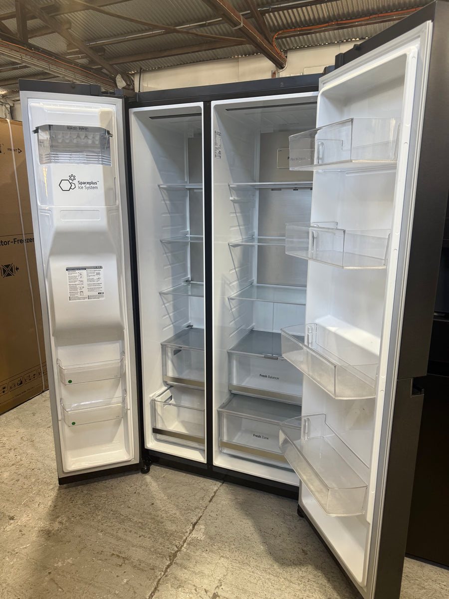 Factory second LG 635L Side-by-Side Fridge with Plumbed Ice &Water – Matte Black (GS-L600MBL) - Second Hand Appliances Geebung