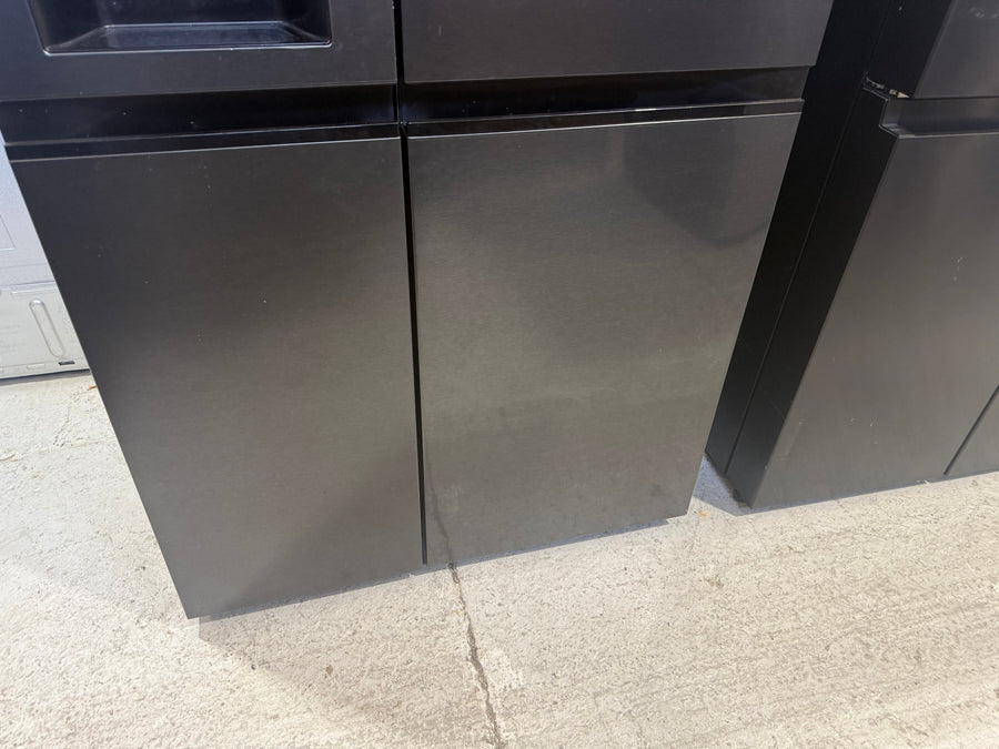 Factory second LG 635L Side-by-Side Fridge with Plumbed Ice &Water – Matte Black (GS-L600MBL) - Second Hand Appliances Geebung