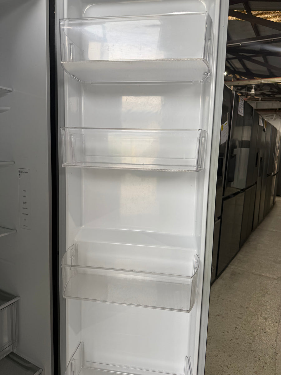Factory second LG 655L Side by Side Fridge Model: GS-B655MBL - Second Hand Appliances Geebung