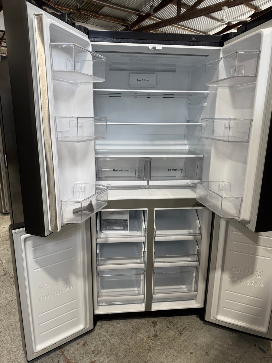 Factory second LG GF-B590MBL 530L French Door Fridge (Matte Black) - Second Hand Appliances Geebung