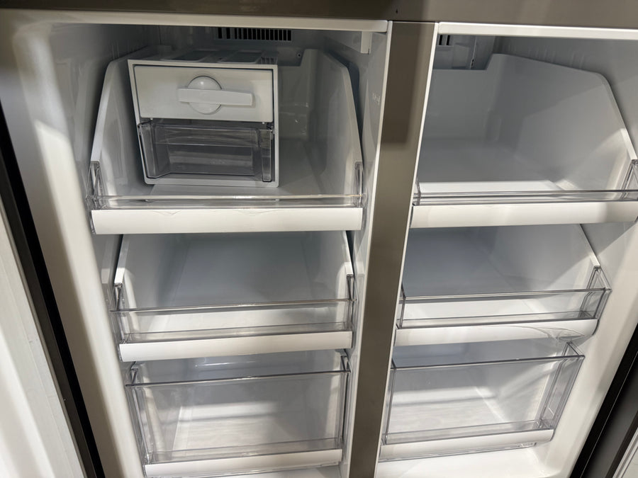 Factory second LG GF-B590MBL 530L French Door Fridge (Matte Black) - Second Hand Appliances Geebung