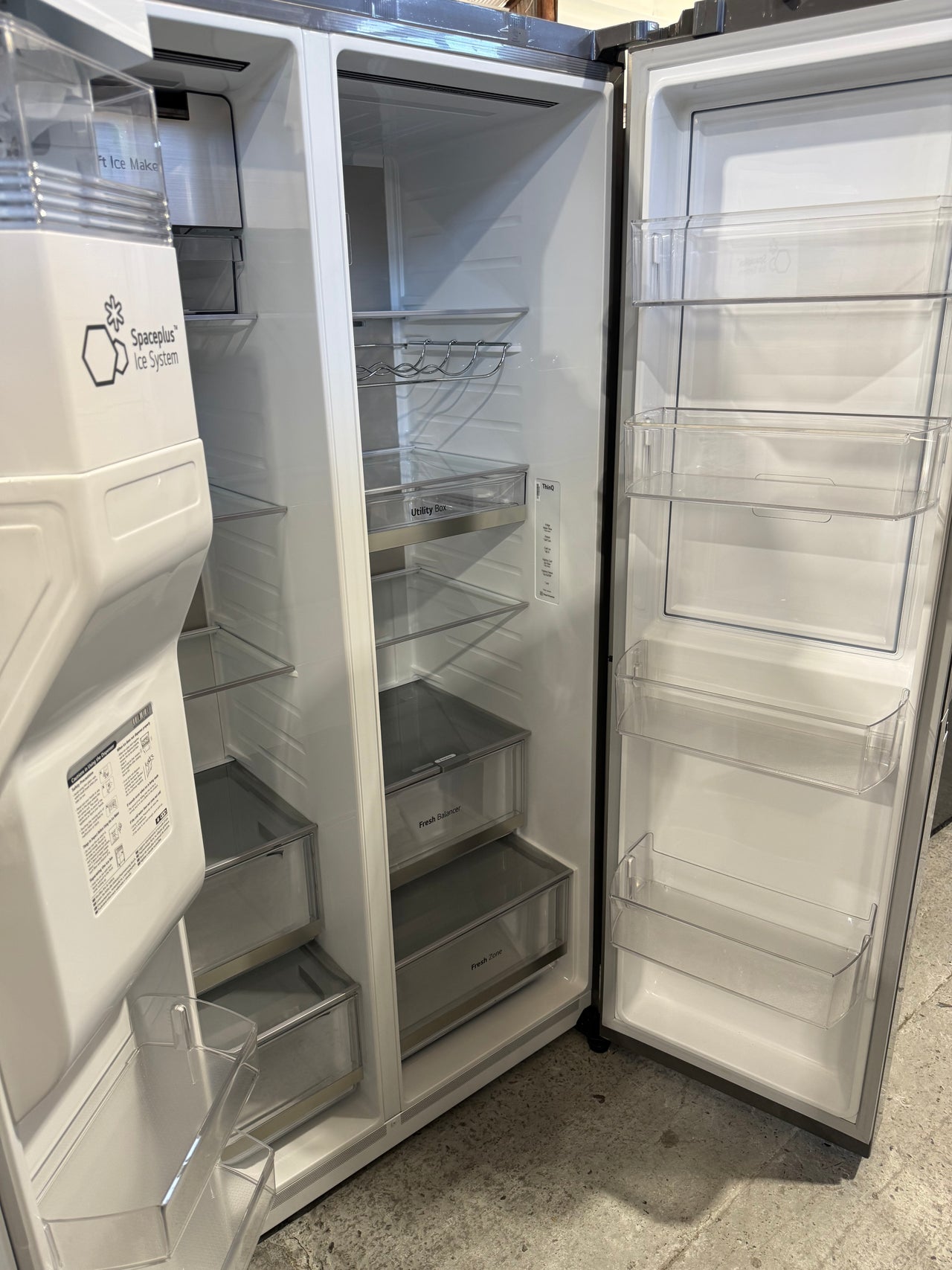 Factory second LG GS-D600PLC 635L Side-by-Side Refrigerator - Second Hand Appliances Geebung