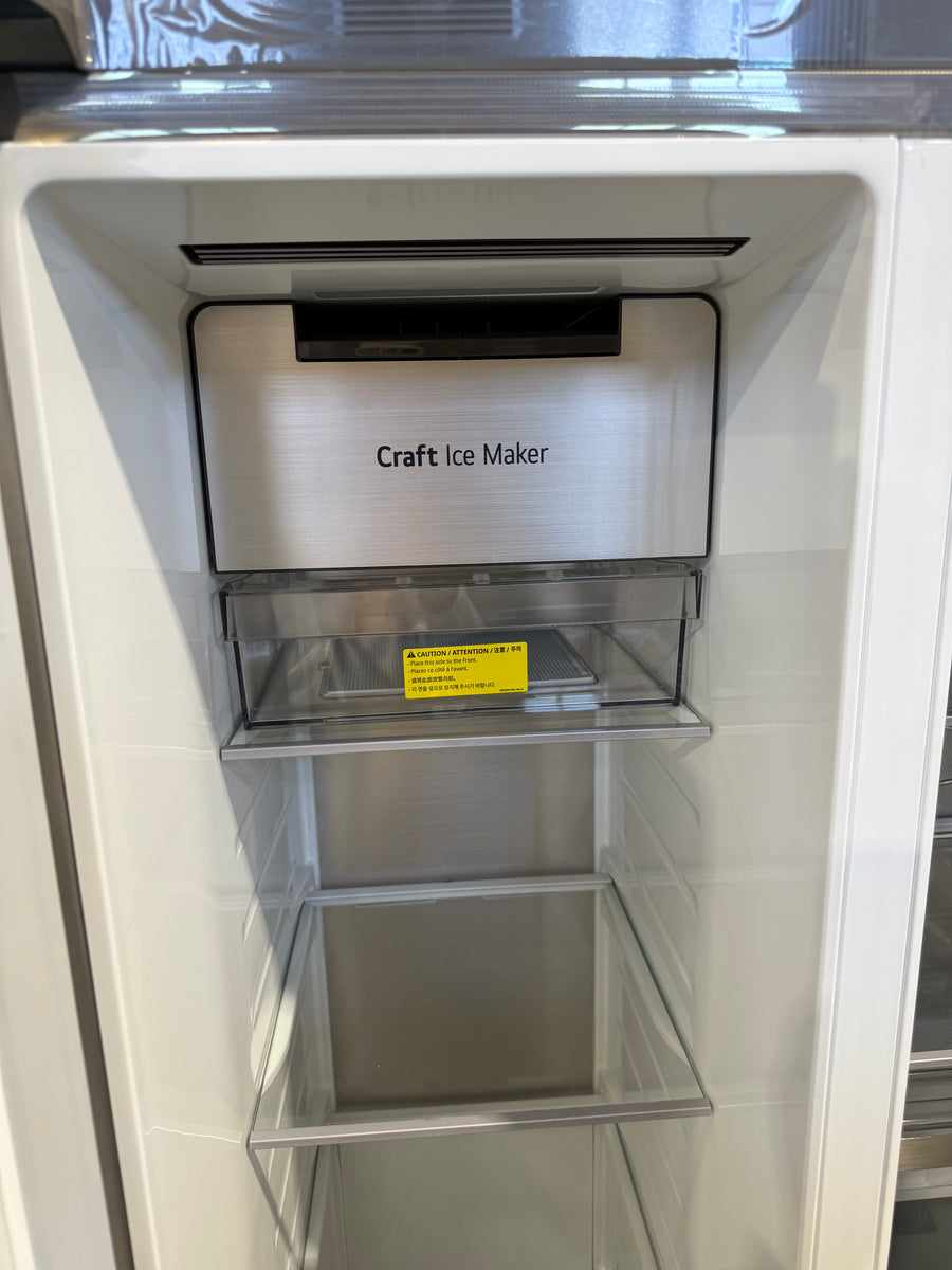 Factory second LG GS-D600PLC 635L Side-by-Side Refrigerator - Second Hand Appliances Geebung