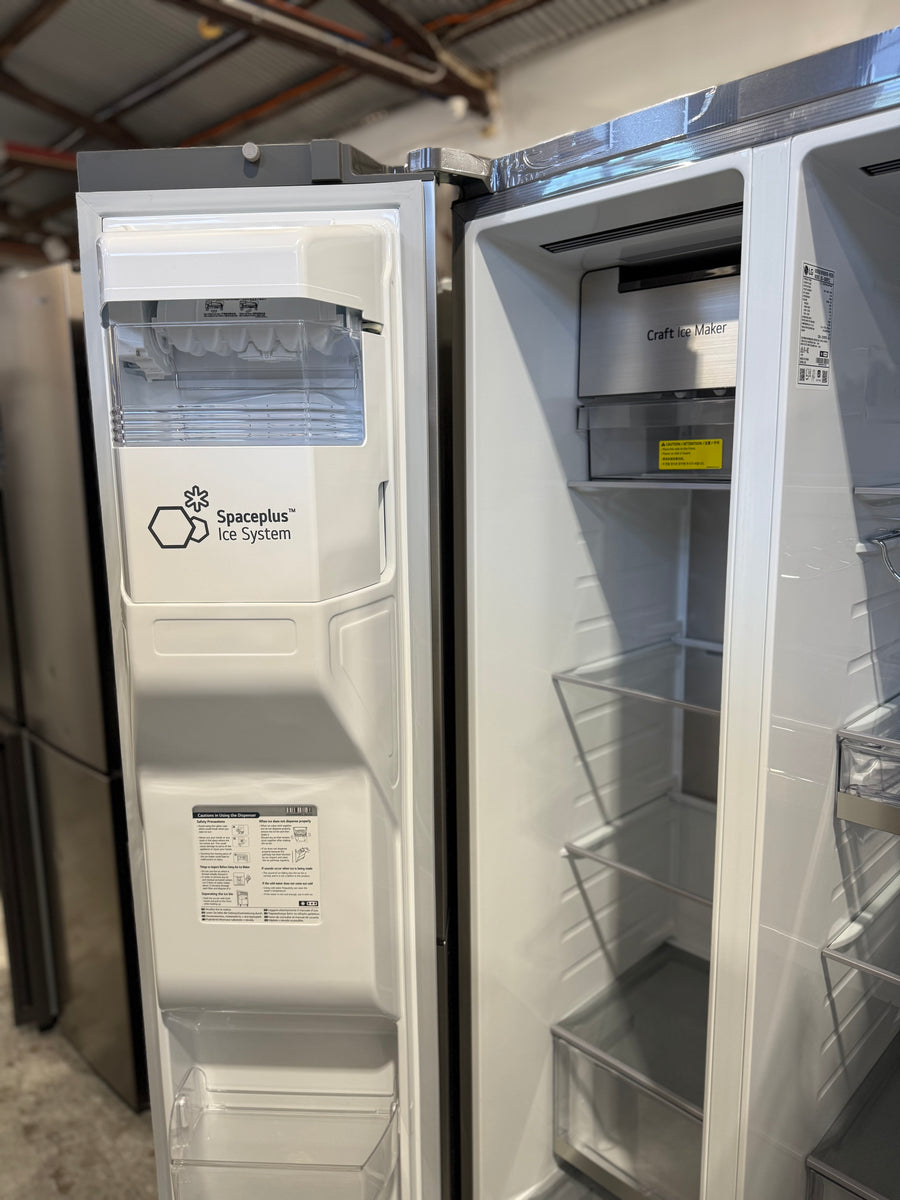 Factory second LG GS-D600PLC 635L Side-by-Side Refrigerator - Second Hand Appliances Geebung
