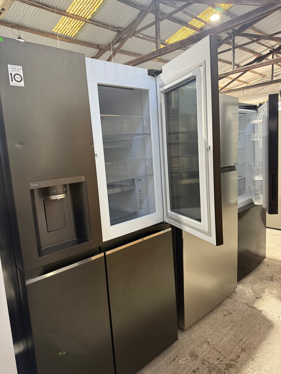 Factory second LG GS-V635MBLC 635L Side by Side Fridge (Matte Black) - Second Hand Appliances Geebung