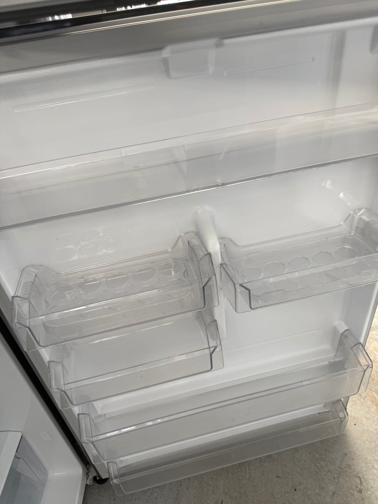 Factory second LG GT-515BPL 515-litre top mount refrigerator - Second Hand Appliances Geebung