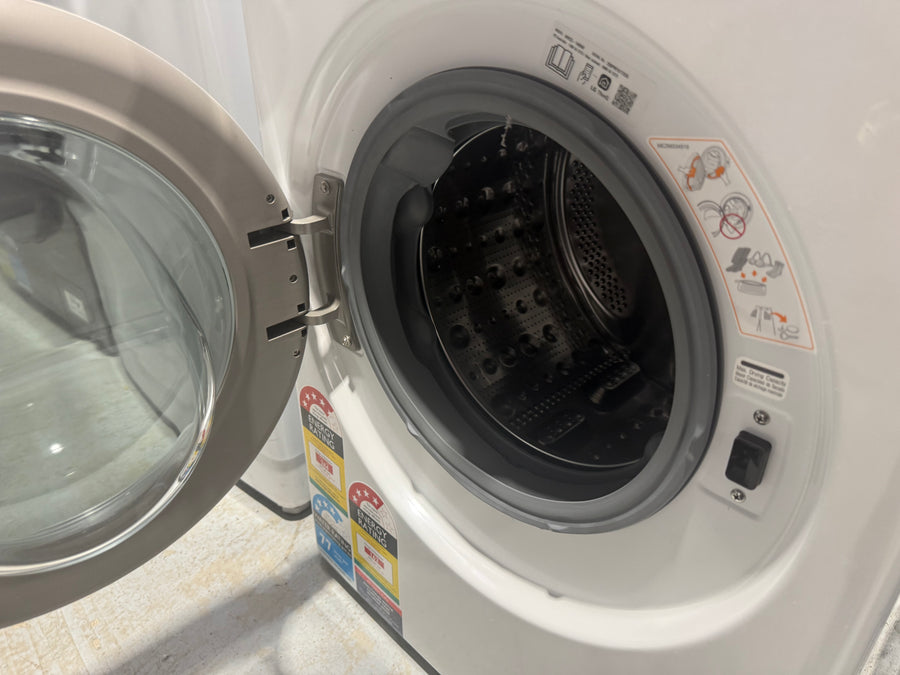 Factory second LG WVC5-1409W Washer-Dryer Combo (9 kg Wash / 5 kg Dry) - Second Hand Appliances Geebung