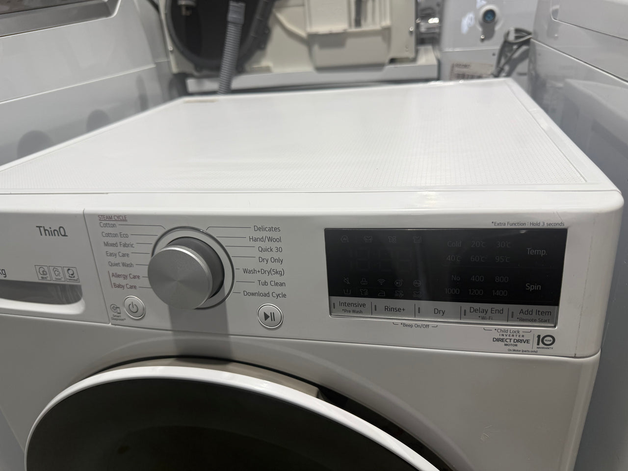 Factory second LG WVC5-1409W Washer-Dryer Combo (9 kg Wash / 5 kg Dry) - Second Hand Appliances Geebung