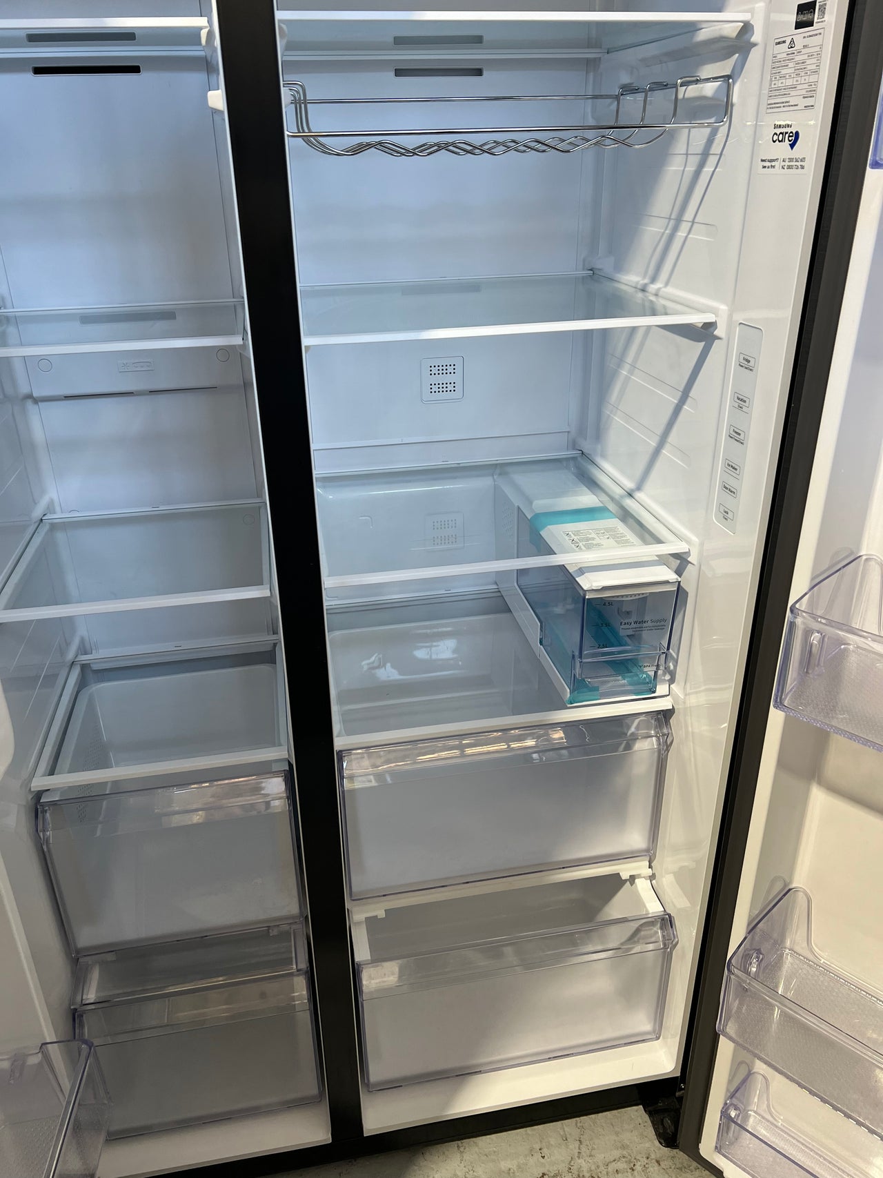 Factory second Samsung 635L Side By Side Refrigerator SRS673DMB wit non-plumbed ice and water - Second Hand Appliances Geebung