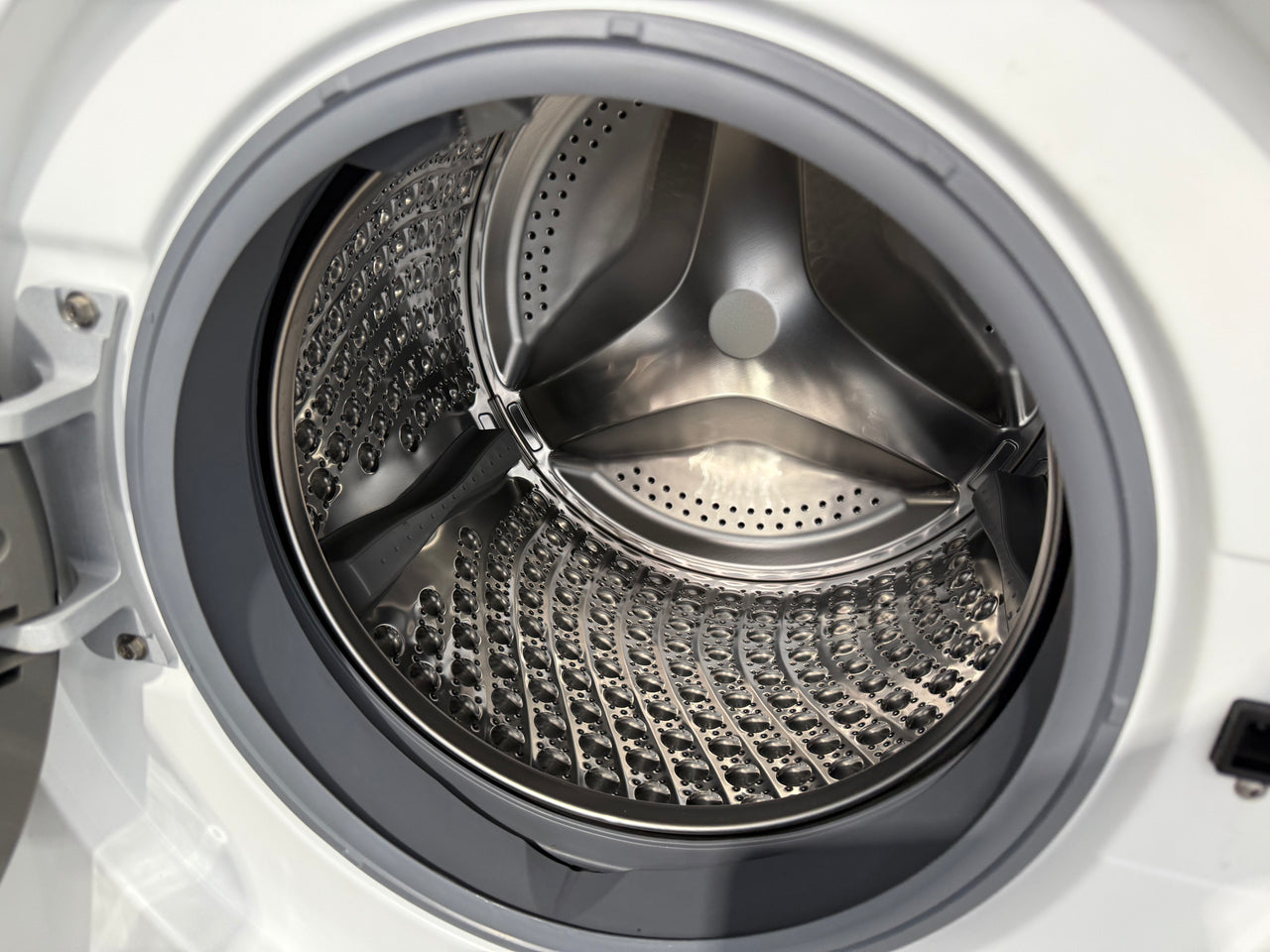 Factory second Samsung WW12BB944DGH 12kg Bespoke AI Front Load Washing Machine - Second Hand Appliances Geebung