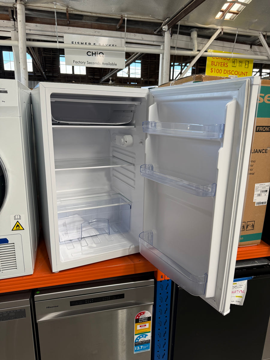 Factory second TCL 121L Bar Fridge – Model F122DW - Second Hand Appliances Geebung