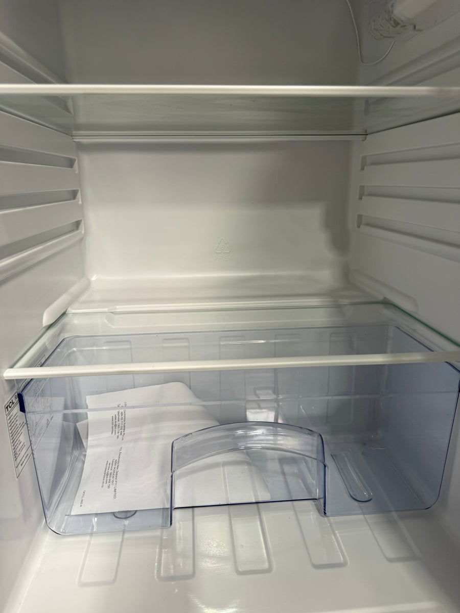 Factory second TCL 121L Bar Fridge – Model F122DW - Second Hand Appliances Geebung