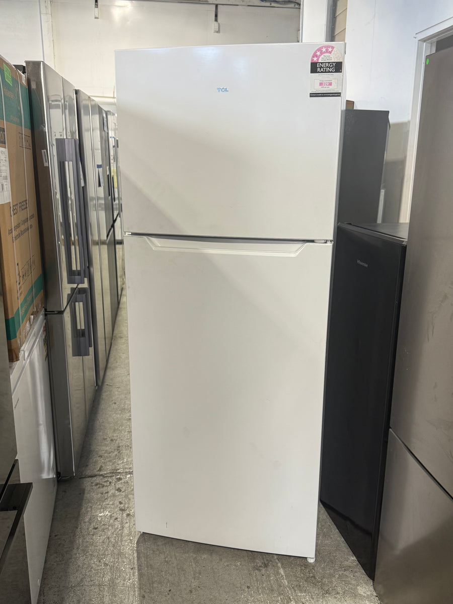 Factory second TCL 415 L Top Mount Refrigerator – Model: P454TMW (White - Second Hand Appliances Geebung