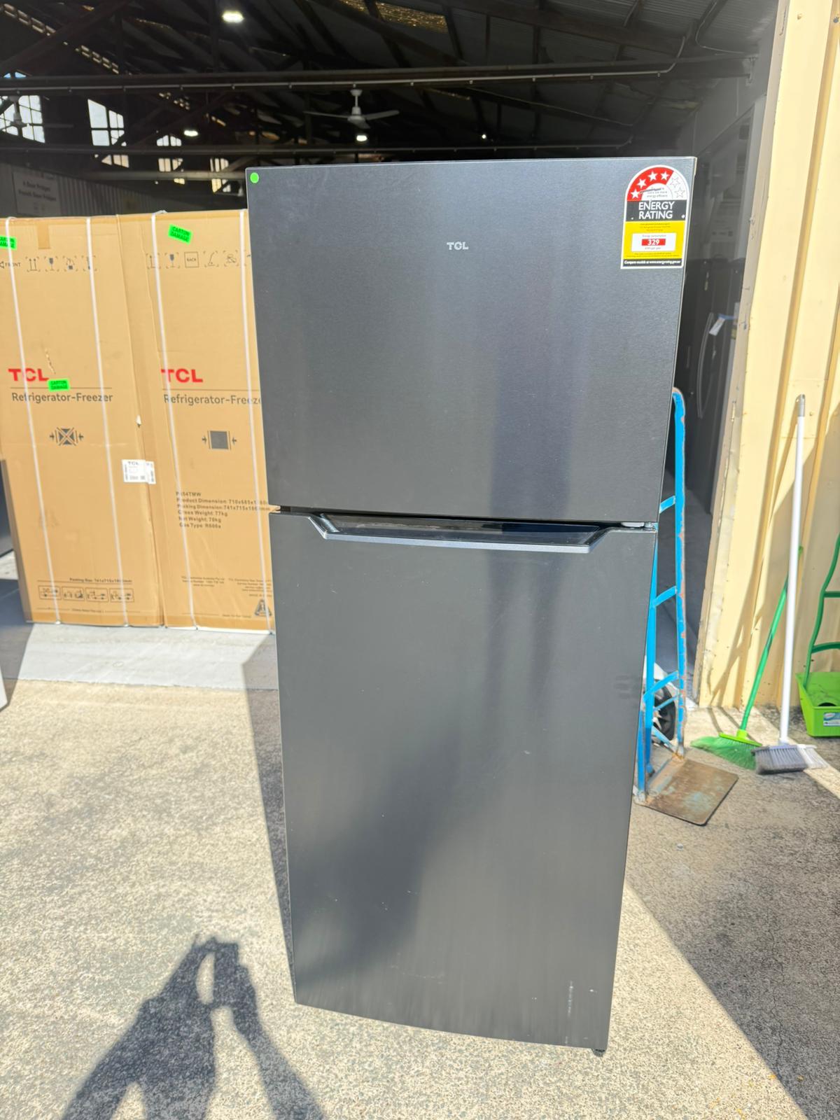Factory second TCL 415L Top Mount Refrigerator – Black Finish  Model: P454TMB - Second Hand Appliances Geebung