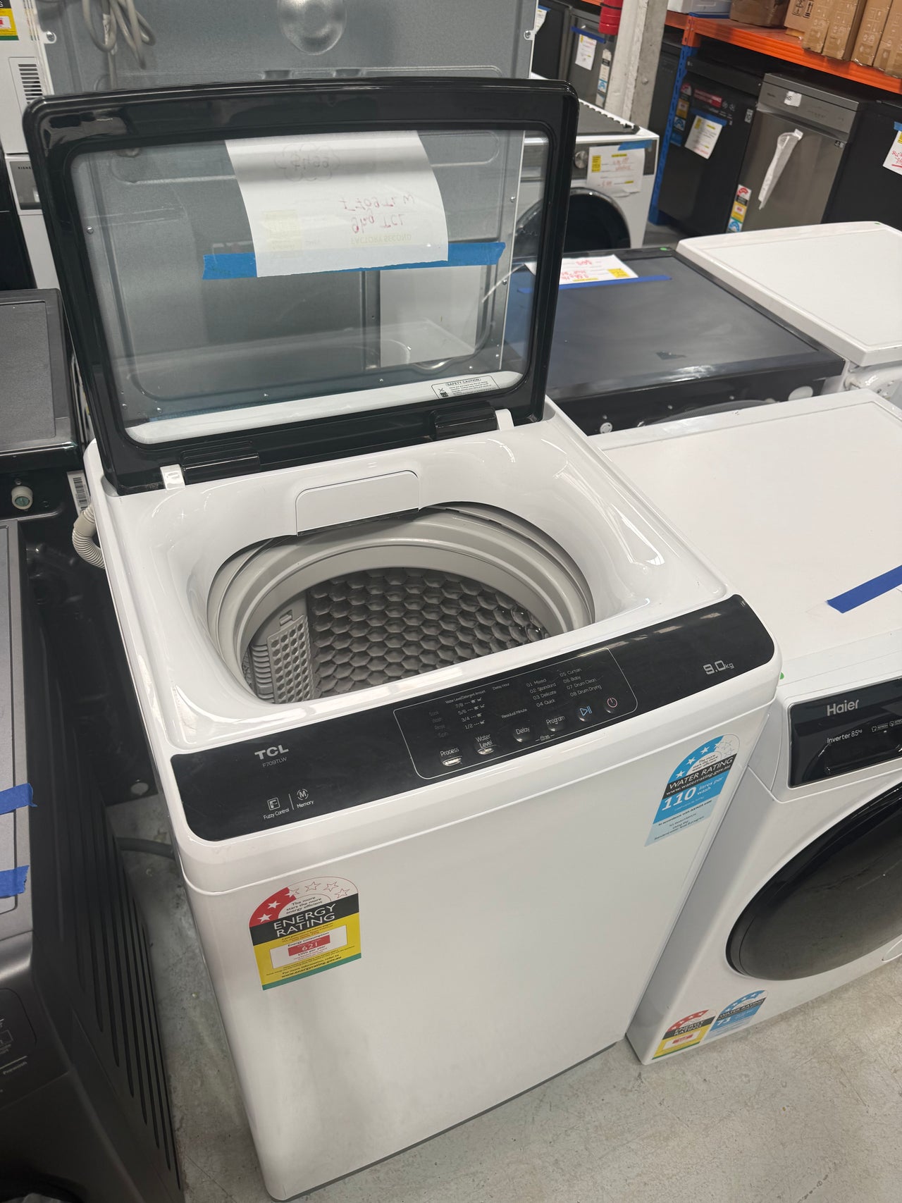 Factory second TCL F709TLW 9 kg Top-Load Washing Machine - Second Hand Appliances Geebung