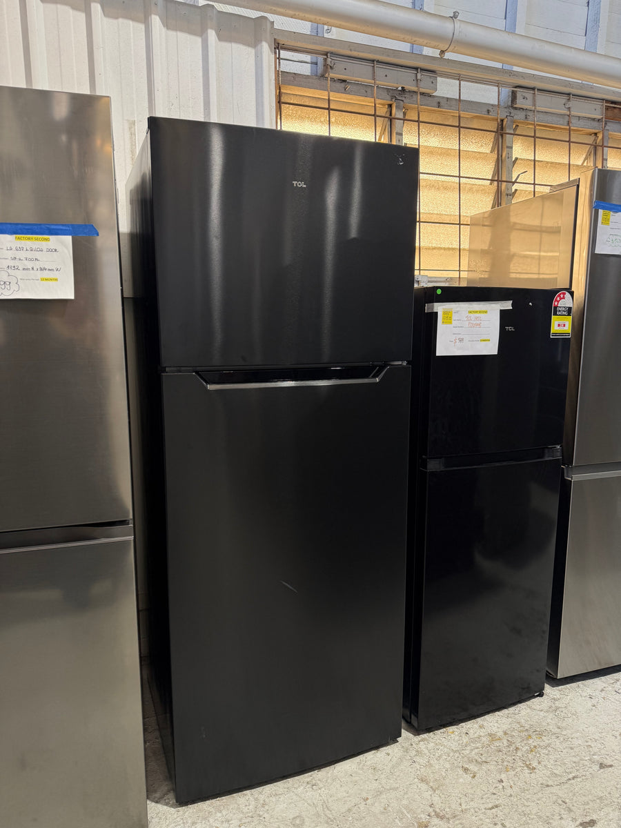 Factory second 🔥 TCL Combo Deal – Only $979! 🔥 415L TCL top mounted refrigerator + 7.5kg TCL front loader - Second Hand Appliances Geebung