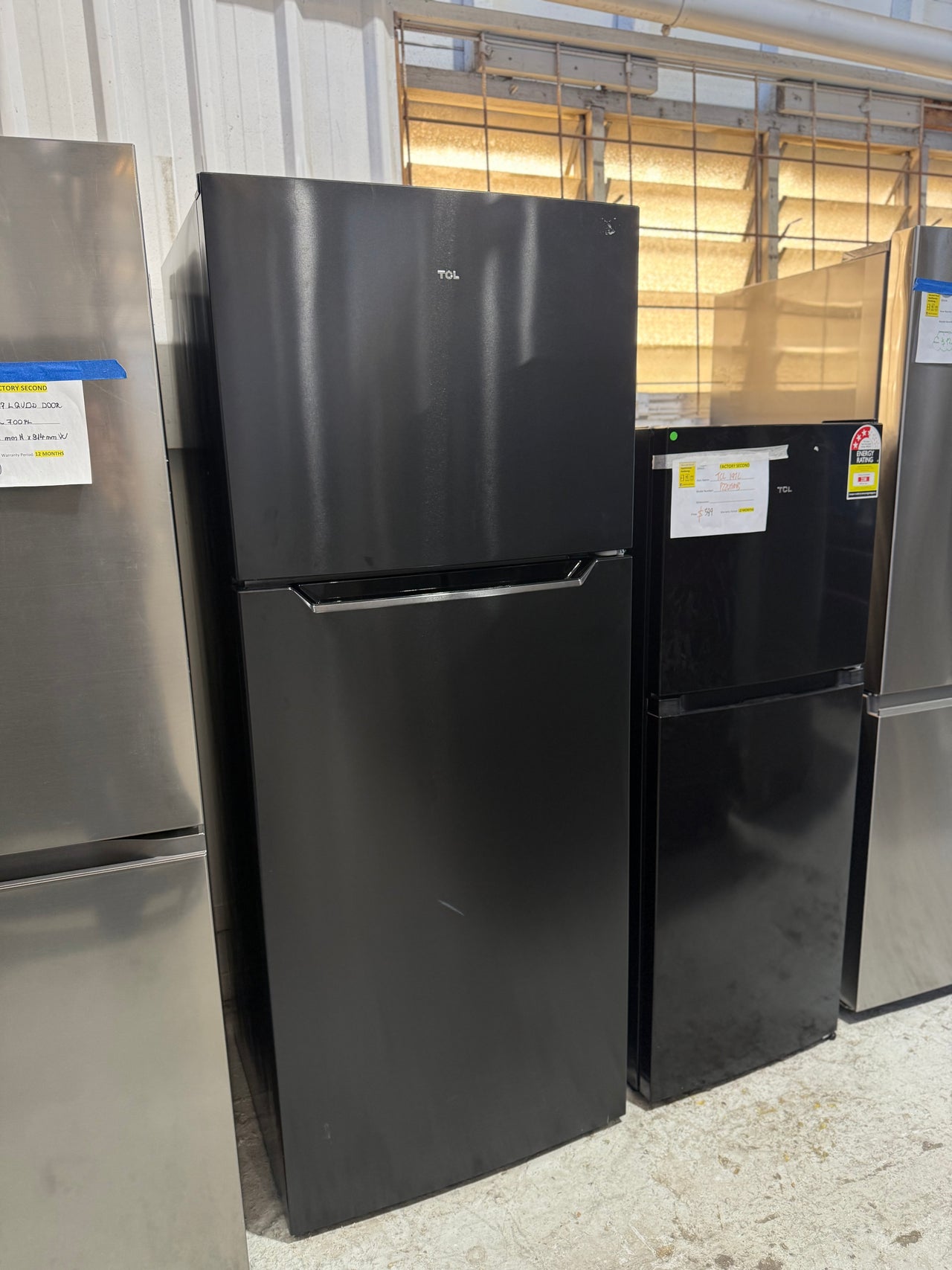 Factory second 🔥 TCL Combo Deal – Only $979! 🔥 415L TCL top mounted refrigerator + 7.5kg TCL front loader - Second Hand Appliances Geebung