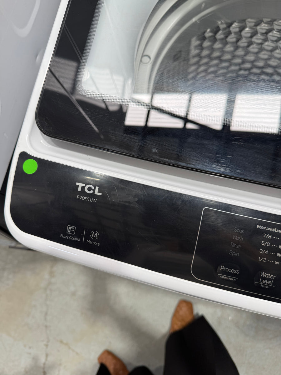 Factory second TCL F709TLW – 9 kg Top Load Washing Machine (White) - Second Hand Appliances Geebung