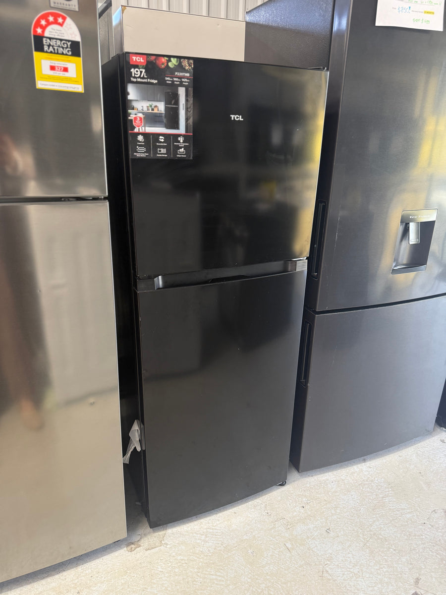 Factory second TCL P220TMB 197-litre top mount refrigerator - Second Hand Appliances Geebung