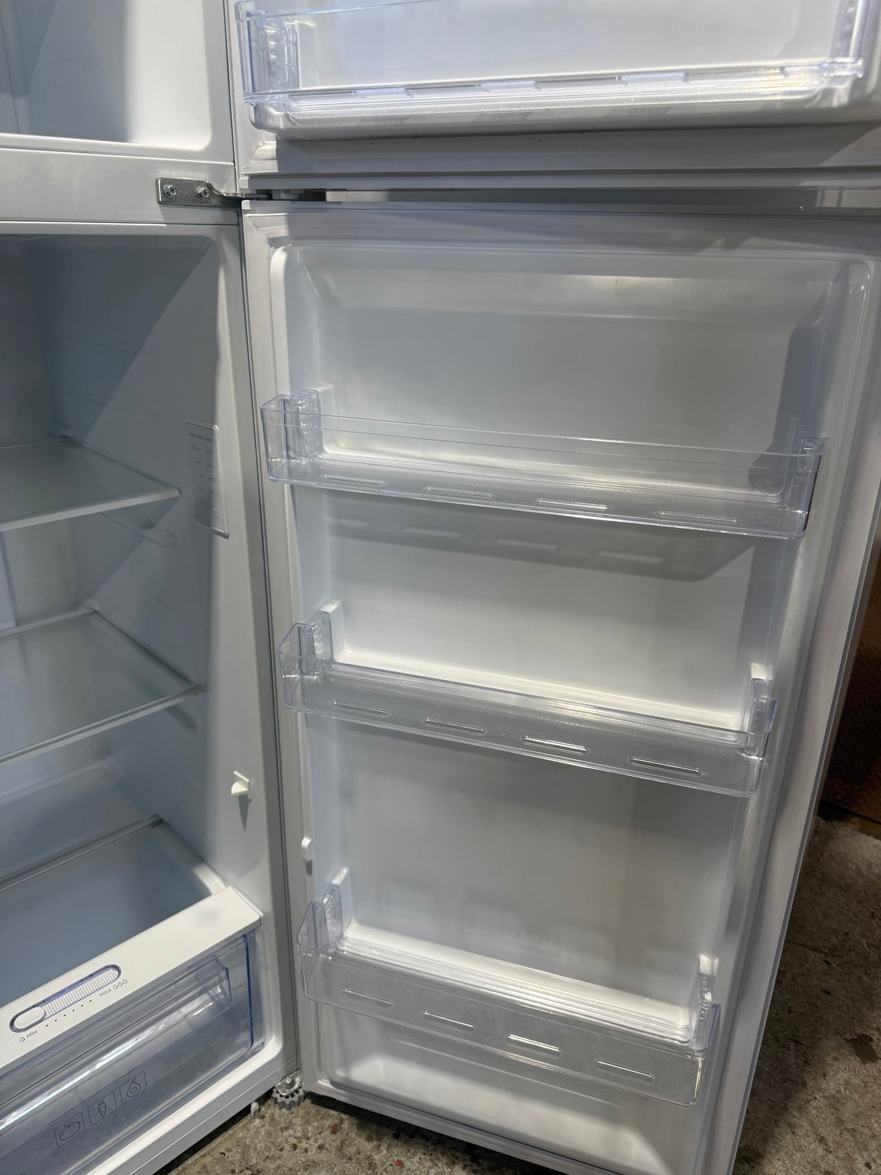 Buy Factory second TCL P272TMW 249L Top Mount Refrigerator – White |  | [product_variant] | Second Hand Appliances Geebung Brisbane