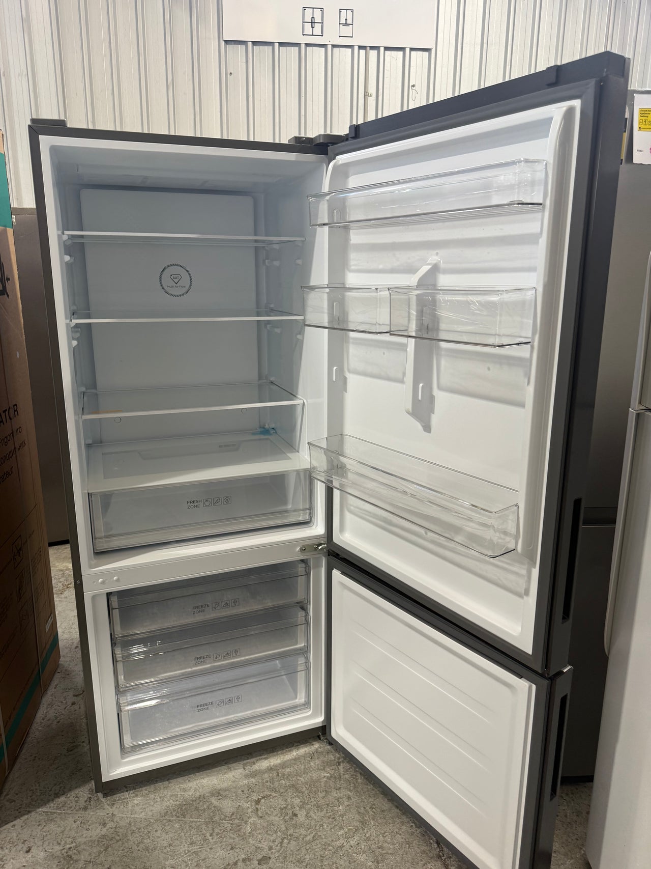 Factory second TCL P445BFB 416L Bottom Mount Refrigerator - Second Hand Appliances Geebung