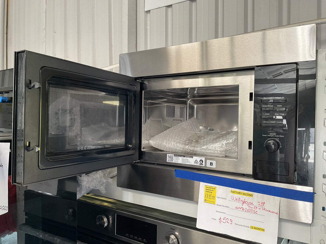 Buy Factory second WESTINGHOUSE 60CM BUILTIN 900WATT DARK STAINLESS STEEL MICROWAVE WMB2522DSC |  | [product_variant] | Second Hand Appliances Geebung Brisbane