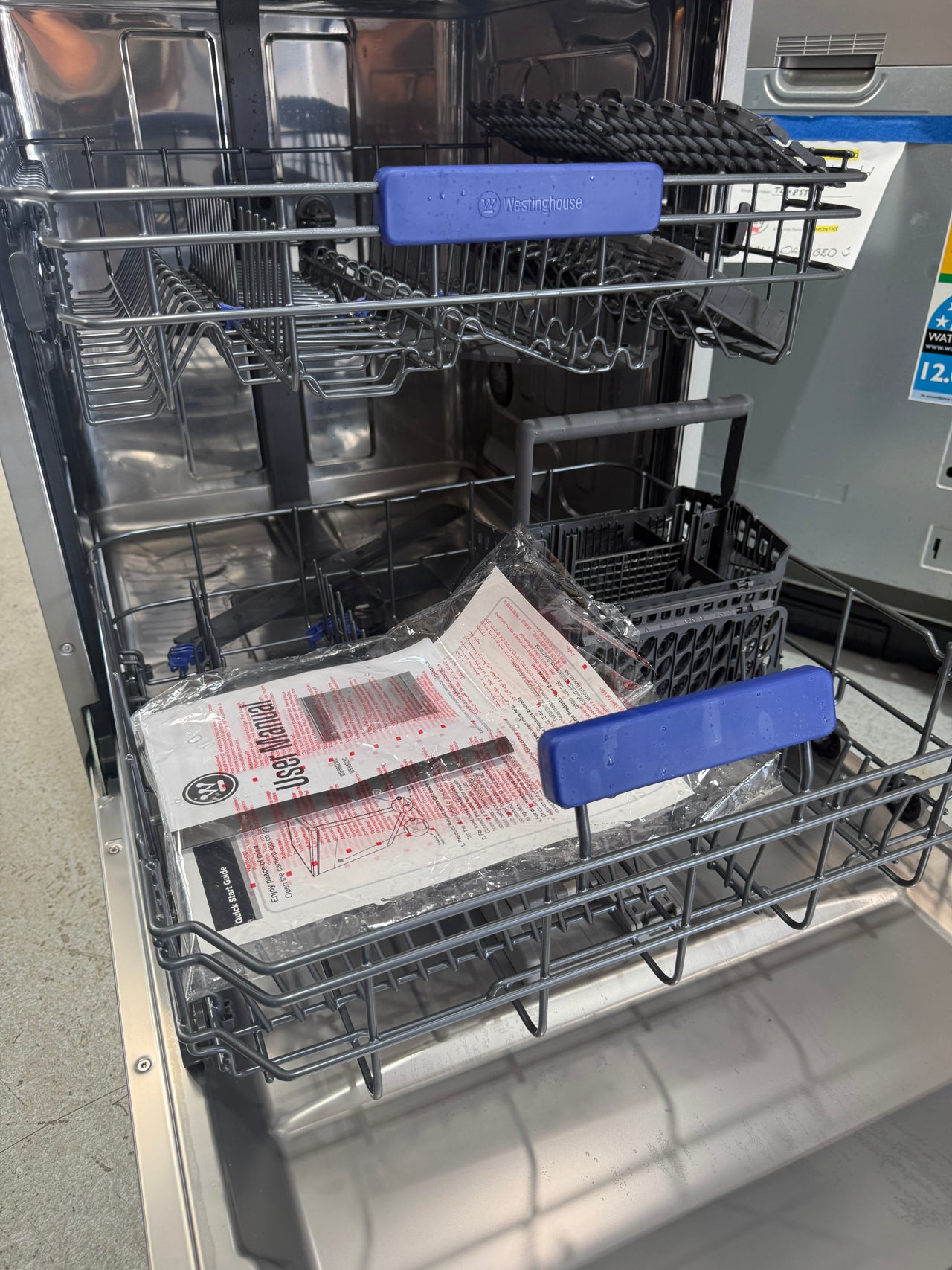 Factory second Warranty Westinghouse 60cm Stainless Steel Freestanding Dishwasher WSF6602XC - Second Hand Appliances Geebung