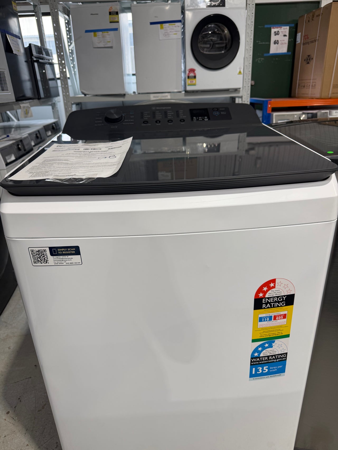 Factory second Westinghouse 11 kg EasyCare 700 Top Load Washing Machine (WWT1184C7WA) - Second Hand Appliances Geebung