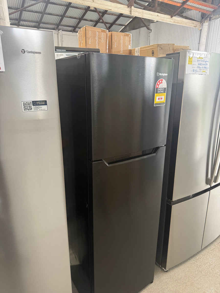 Factory second Westinghouse 247L Top Mount Fridge – Black Model: WTM2500BA-X(NAT) - Second Hand Appliances Geebung