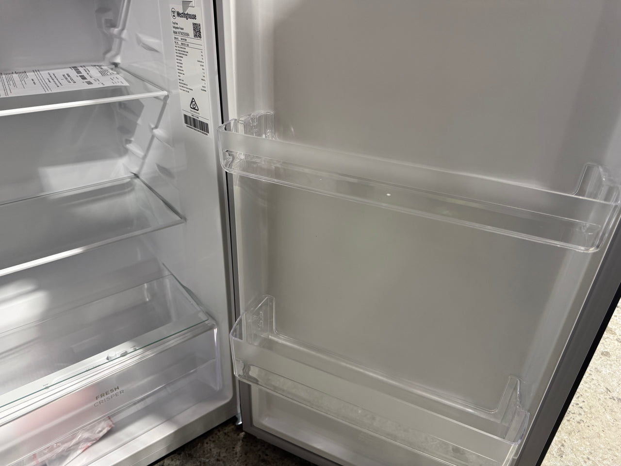 Factory second Westinghouse 247L Top Mount Fridge – Black Model: WTM2500BA-X(NAT) - Second Hand Appliances Geebung