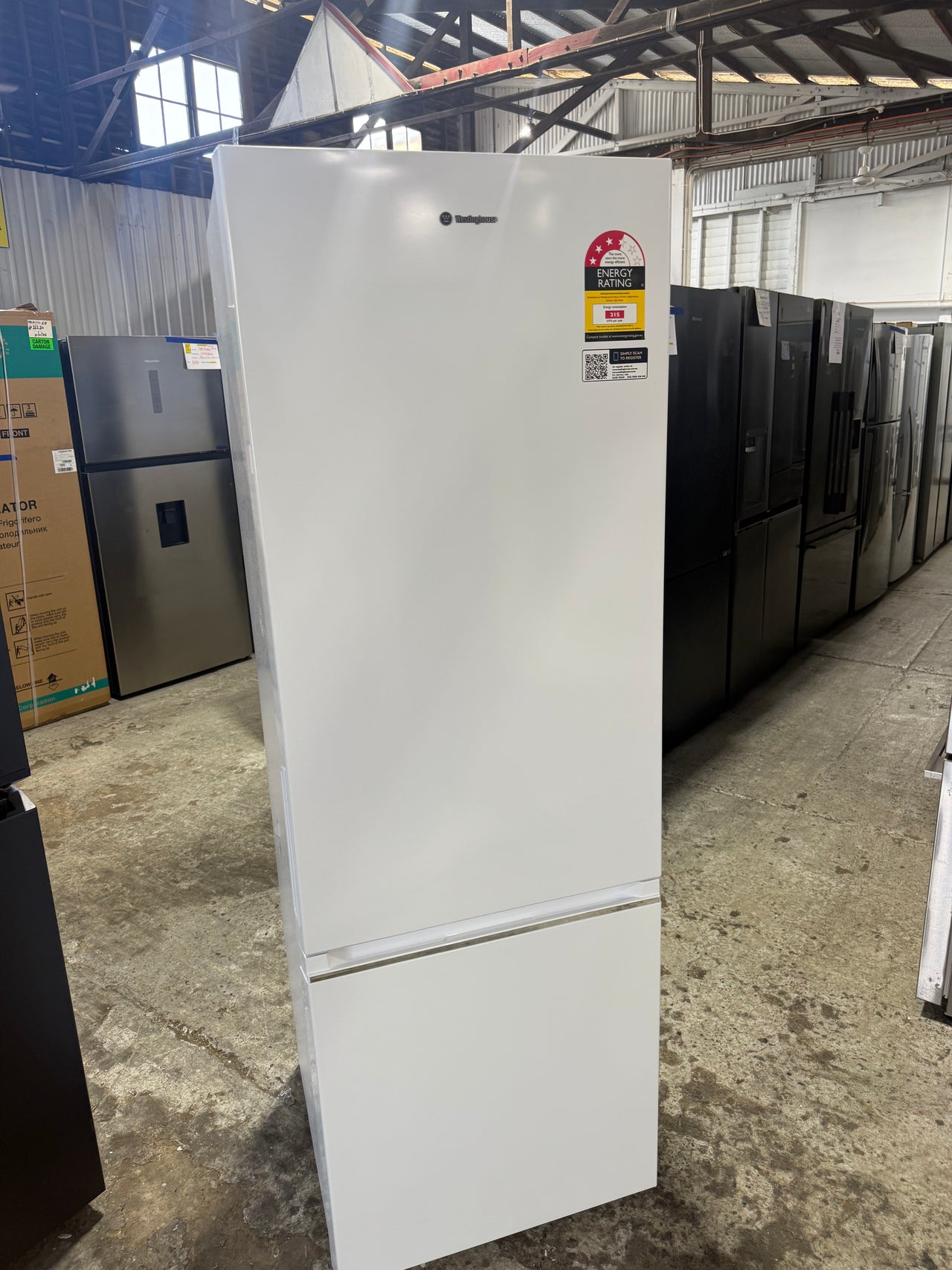 Factory second Westinghouse 335L Bottom Mount Fridge White WBB3400WK - Second Hand Appliances Geebung