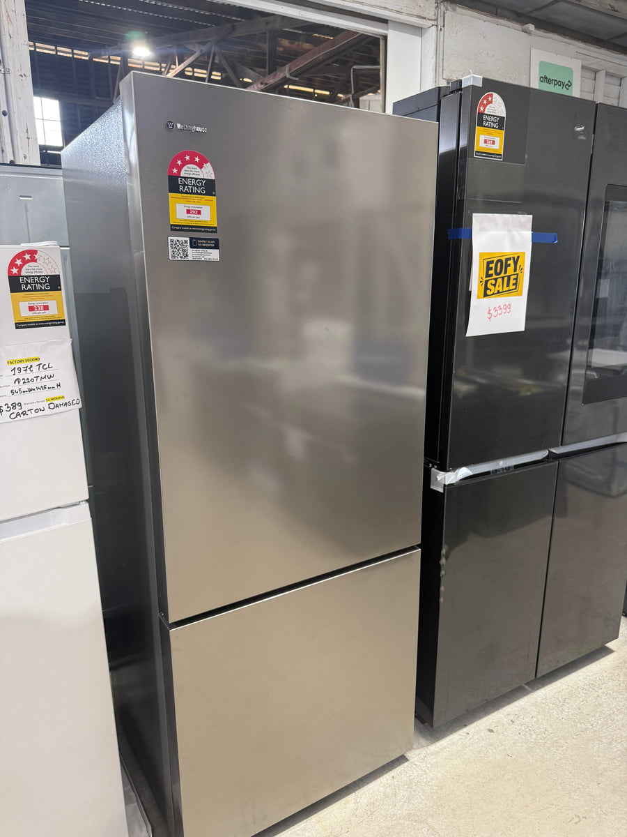 Factory second Westinghouse 425L Bottom Mount Refrigerator – Arctic Silver WBE4302AC - Second Hand Appliances Geebung