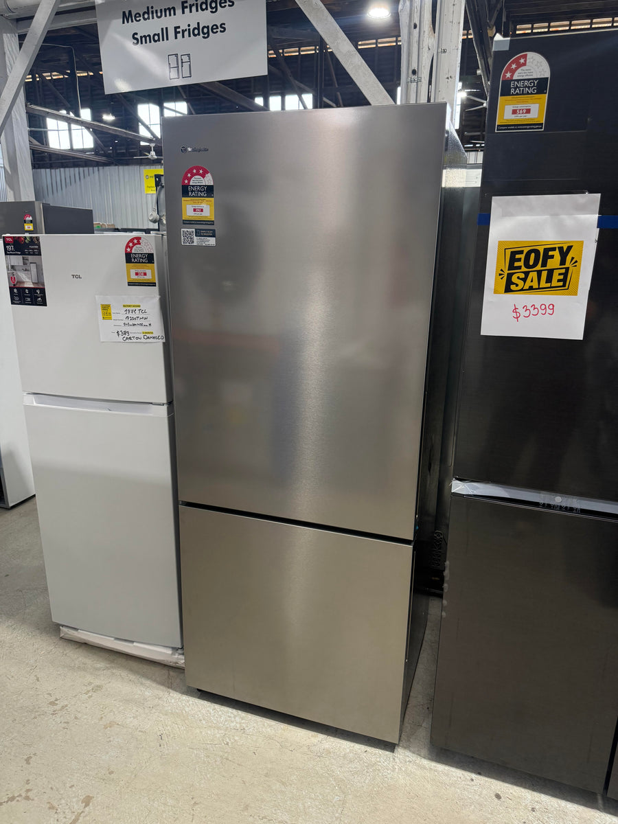 Factory second Westinghouse 425L Bottom Mount Refrigerator – Arctic Silver WBE4302AC - Second Hand Appliances Geebung