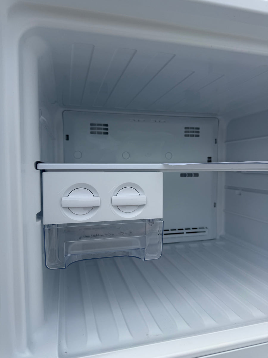 Buy Factory second Westinghouse 431L Top Mount Refrigerator WTM4302WD |  | [product_variant] | Second Hand Appliances Geebung Brisbane