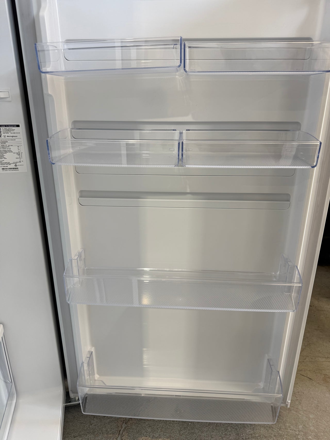 Factory second Westinghouse 431L Top Mount Refrigerator WTM4302WD - Second Hand Appliances Geebung