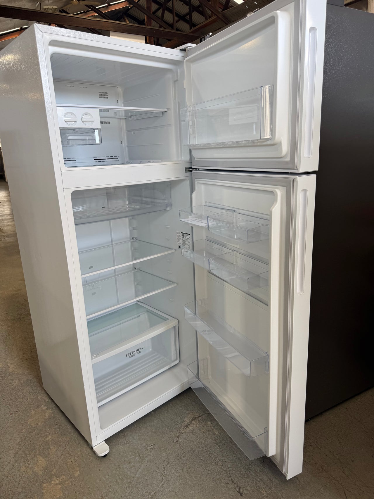 Factory second Westinghouse 431L Top Mount Refrigerator WTM4302WD - Second Hand Appliances Geebung