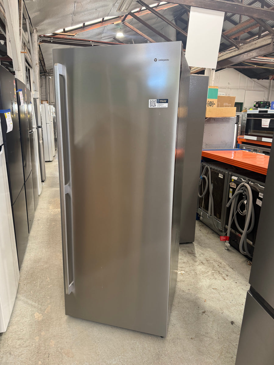 Factory second Westinghouse 466L Single Door Upright Fridge – Stainless Steel Model: WRB5004SC(NAT) - Second Hand Appliances Geebung