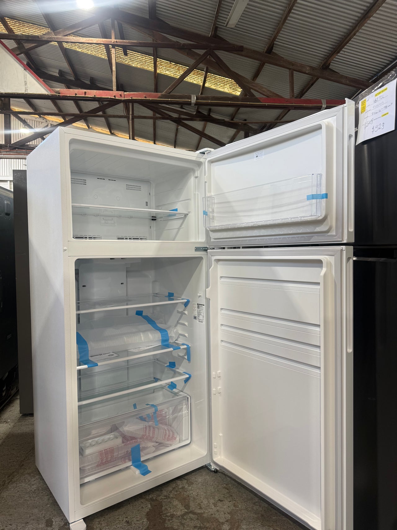 Factory second Westinghouse 503L Top Mount Refrigerator – White WTM5002WE-R - Second Hand Appliances Geebung