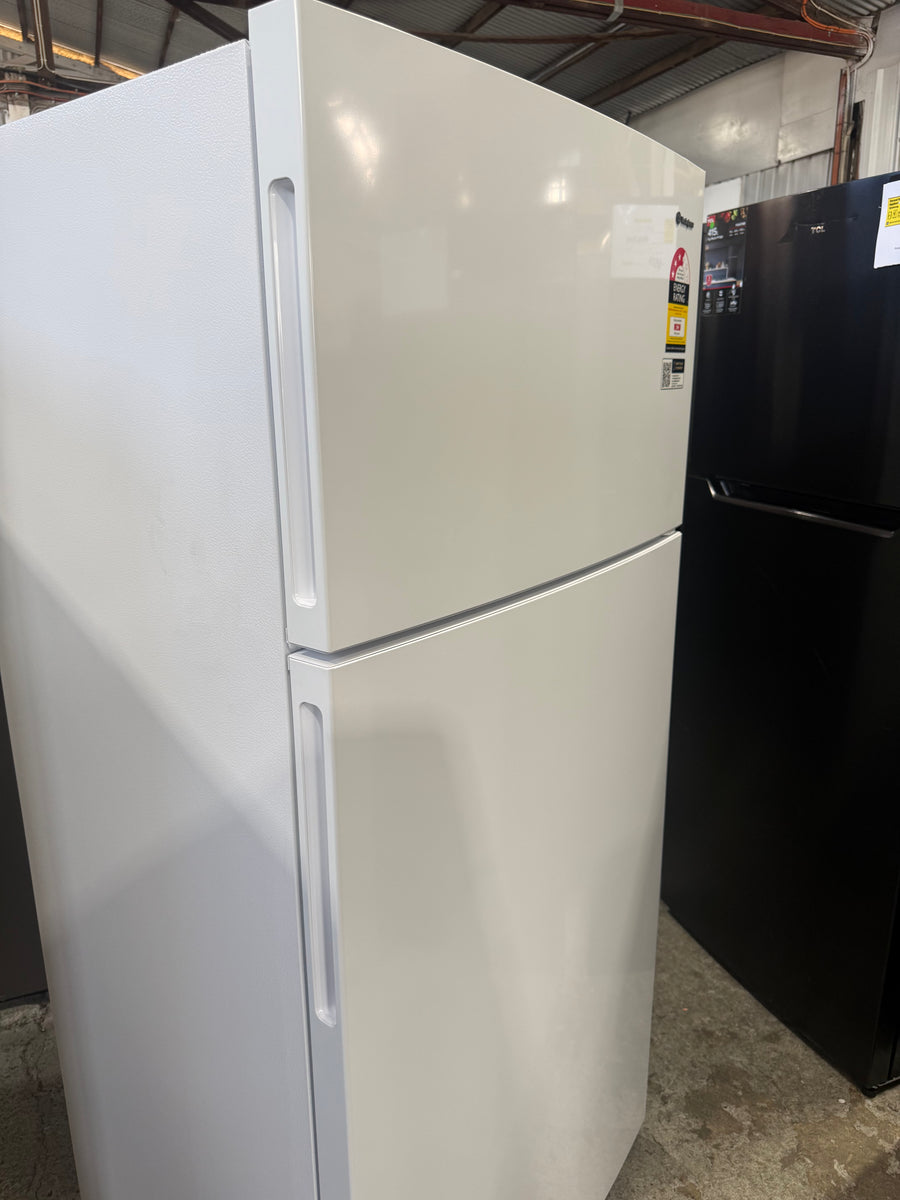 Factory second Westinghouse 503L Top Mount Refrigerator – White WTM5002WE-R - Second Hand Appliances Geebung