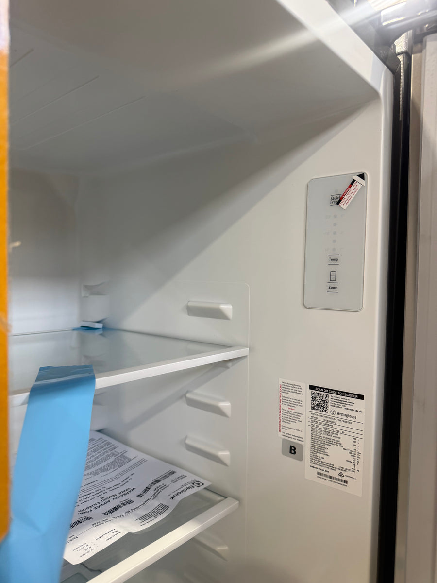 Factory second Westinghouse 547L Quad Door Refrigerator  WQE5400SD - Second Hand Appliances Geebung